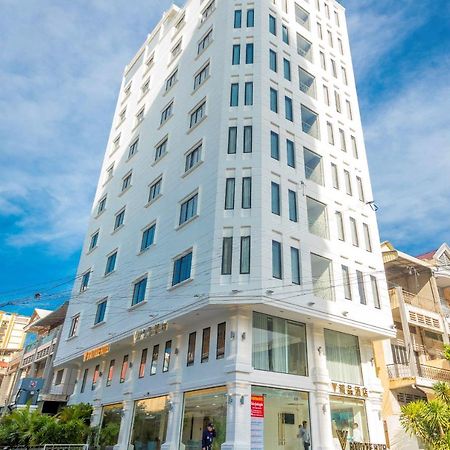 V Boutique Hotel Phnom-Penh Buitenkant foto