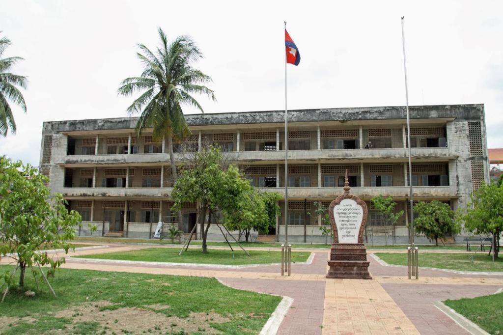 V Boutique Hotel Phnom-Penh Buitenkant foto
